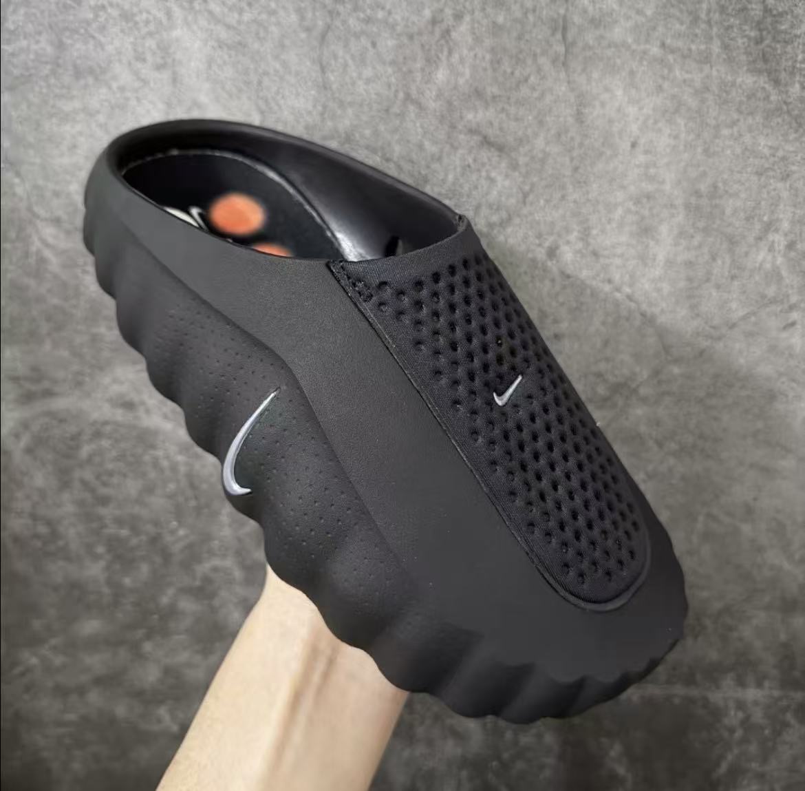 Nike Mind 001 black
