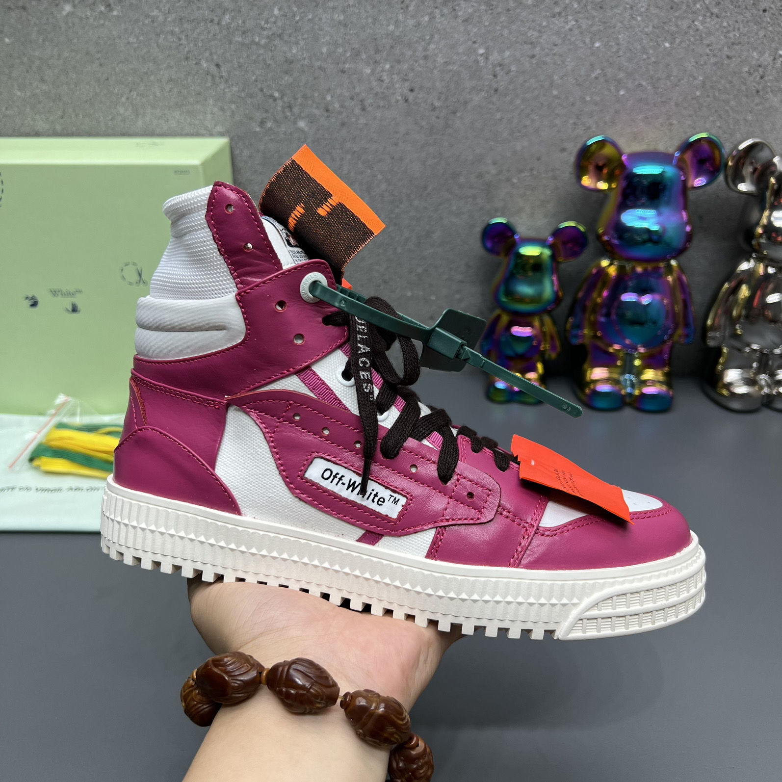 Small Letters Top Shoes 8 Colors
