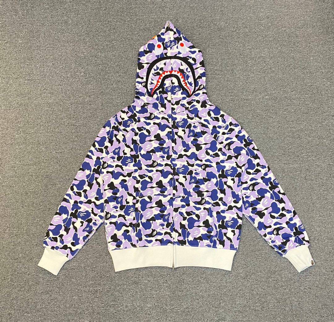1:1 Best Quality Light Purple Camo Zipper Hoodie