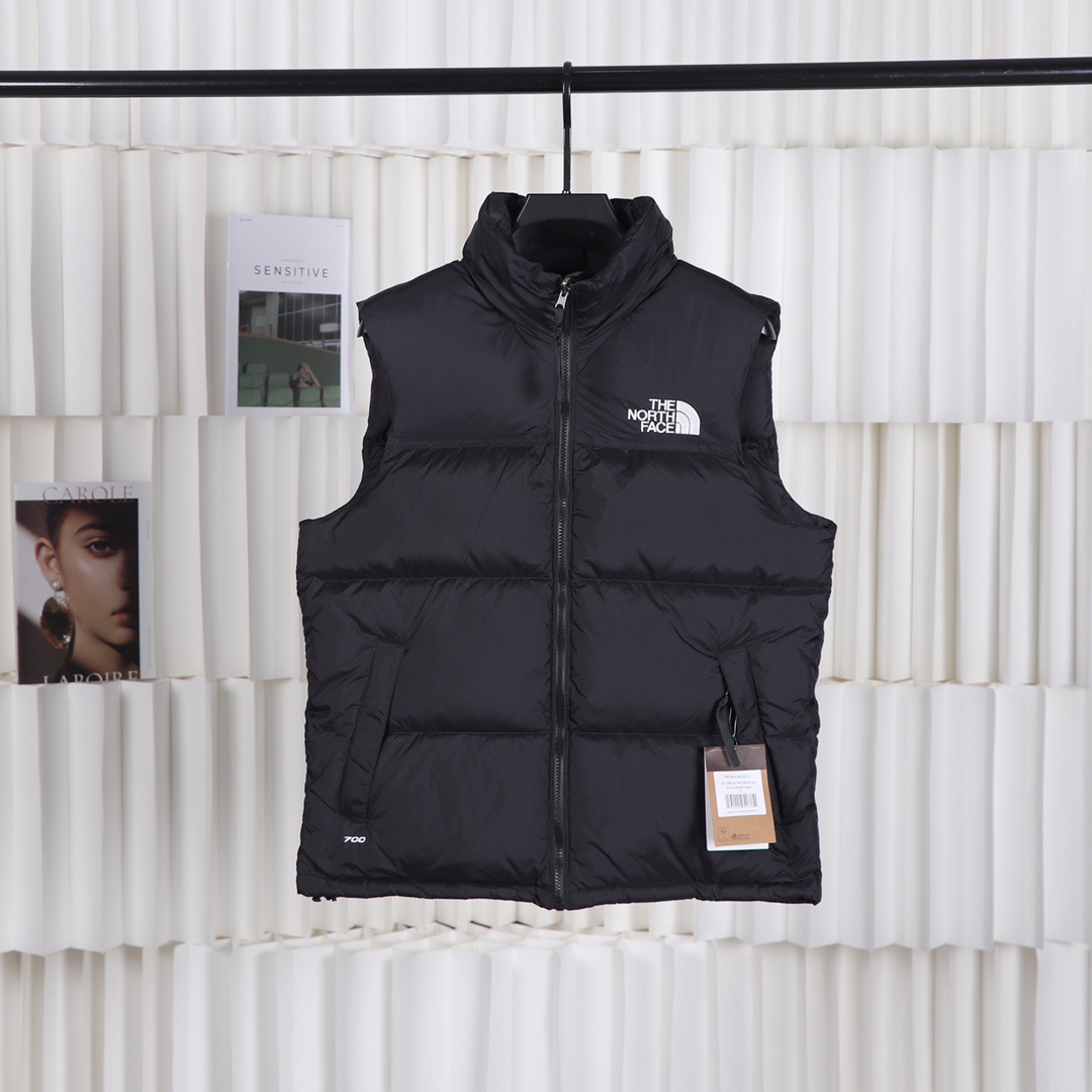 1996 Classic Outdoor 700 Down Vest Black