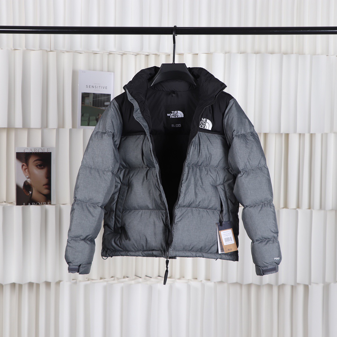 1996 Classic Outdoor 700 Down Jacket Grey Color