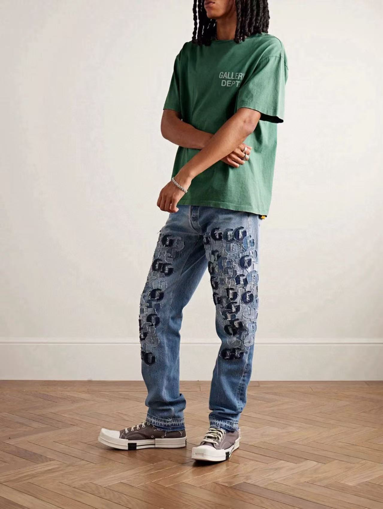Gallery dept washed letters  logoG jeans