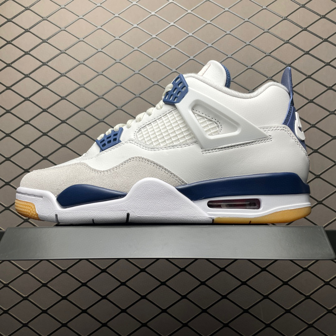 NK SB & Air Jordan 4 Navy