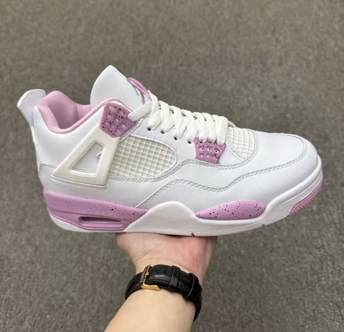 Air Jordan 4 OG